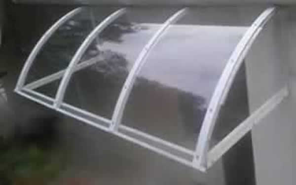 Toldo policarbonato