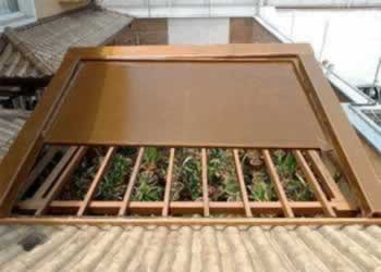 Toldo de trilho em SP